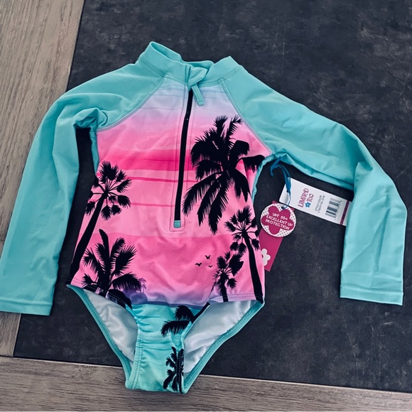 Limited Too Girls’ Rashguard – UPF 50+ One Piece Long Sleeve Sun/Sand Protection - Picture 8 of 11